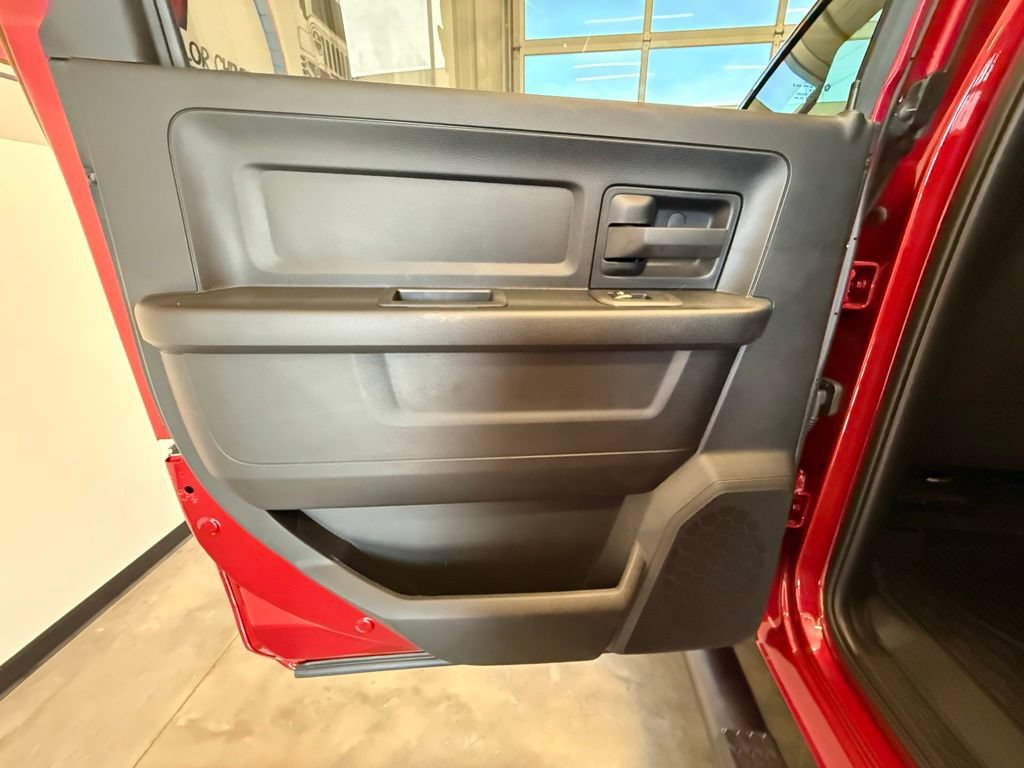 New 2026 RAM 2500 Warlock AWD/4WD image 21
