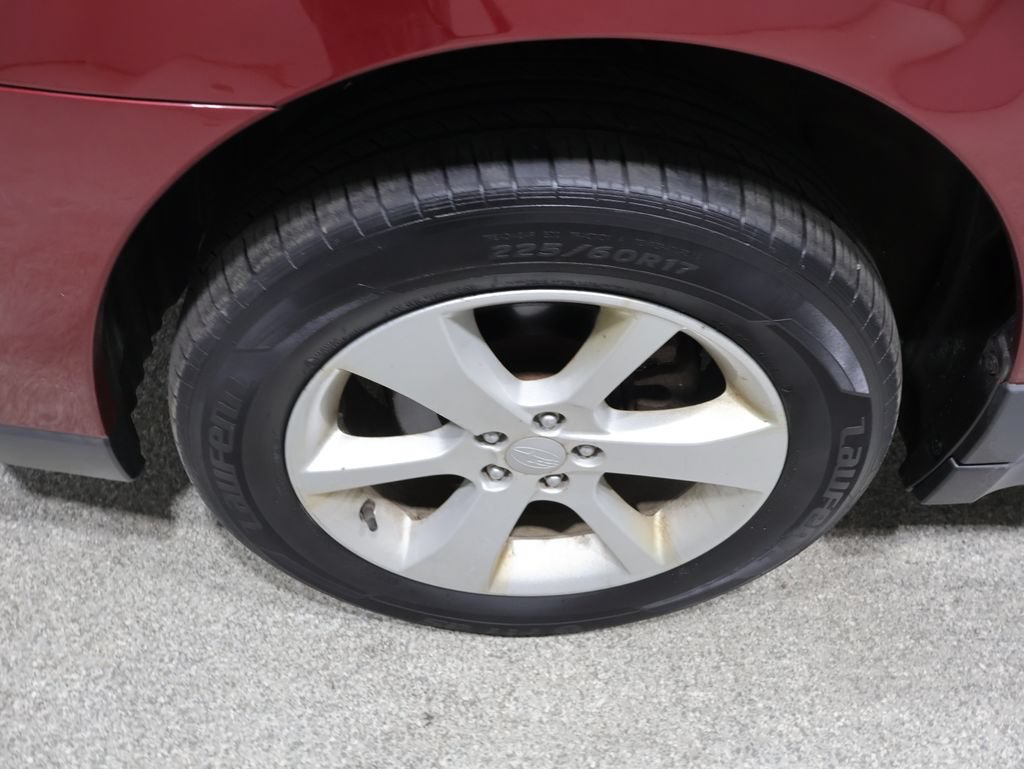 Used 2013 Subaru Outback 2.5i Premium w/ All-Weather Pkg AWD/4WD image 9