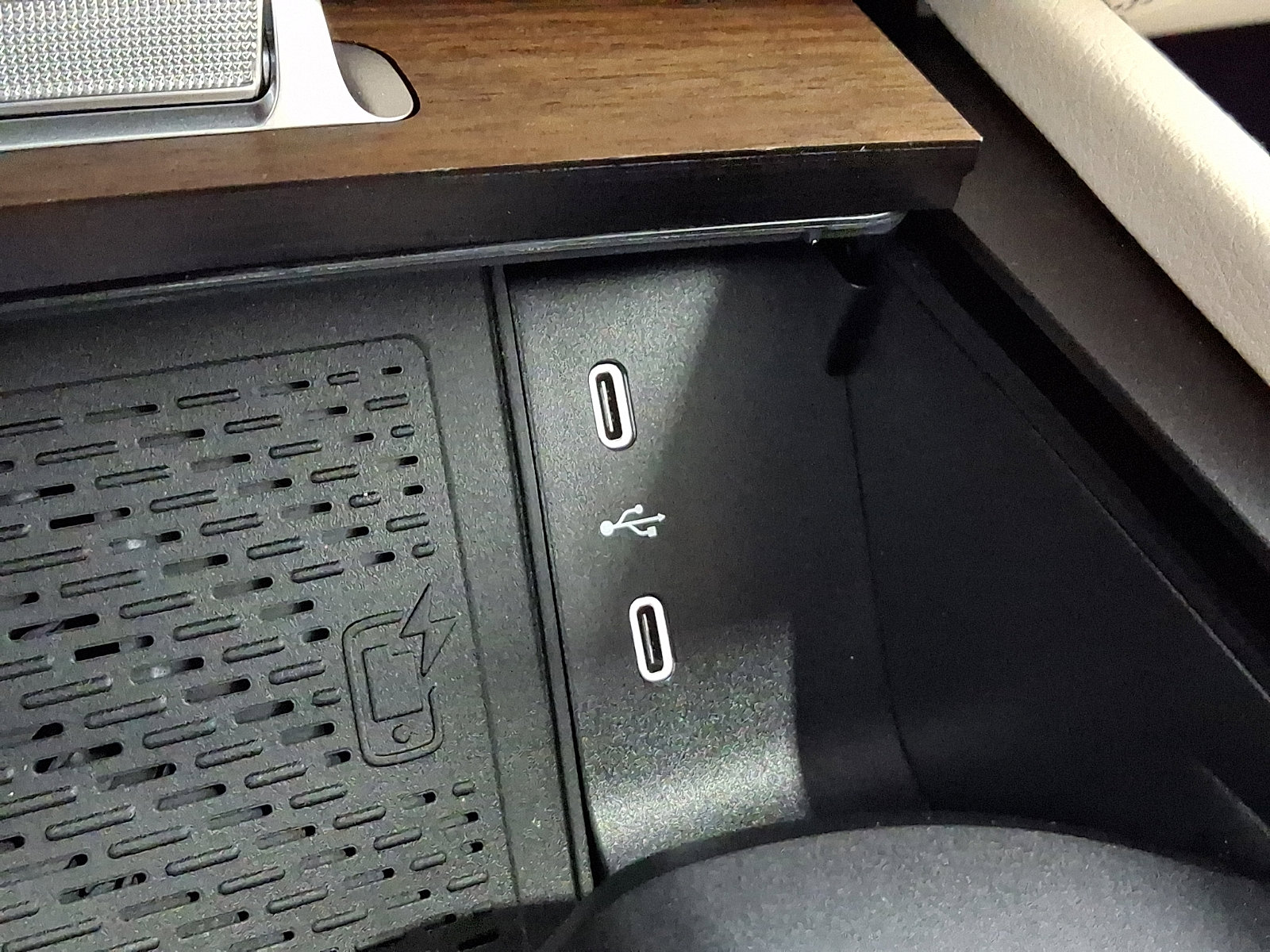 Used 2025 Mercedes-Benz GLE 450 4MATIC image 26