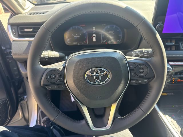 New 2025 Toyota RAV4 Limited image 28