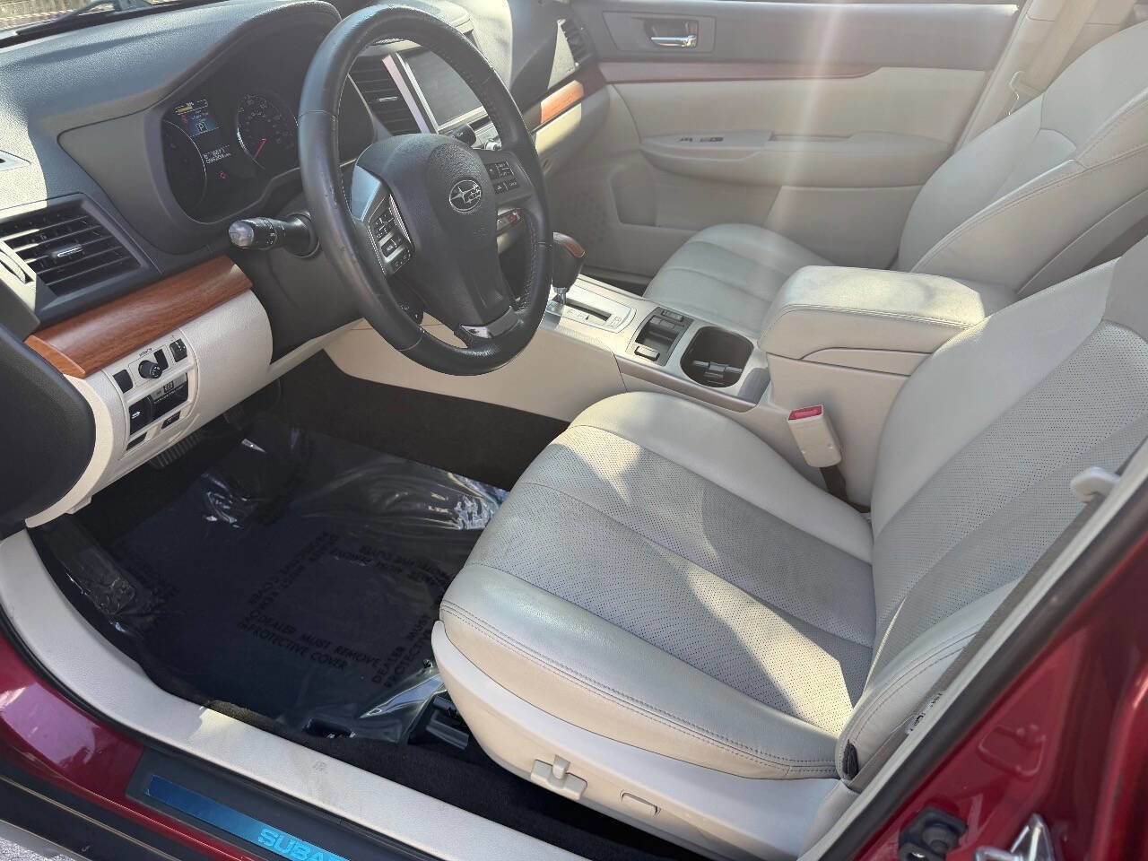 Used 2013 Subaru Outback 2.5i Limited image 18