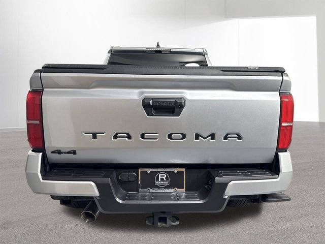 Used 2024 Toyota Tacoma TRD Off-Road AWD/4WD image 32