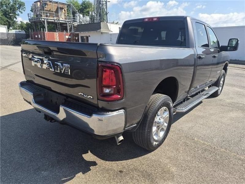 Used 2025 RAM 2500 Big Horn AWD/4WD image 21