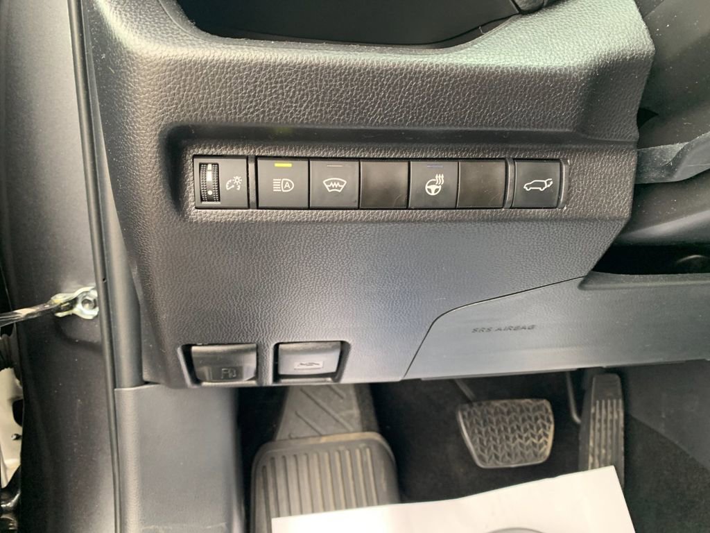Used 2024 Toyota RAV4 XLE Premium w/ Weather Package image 33