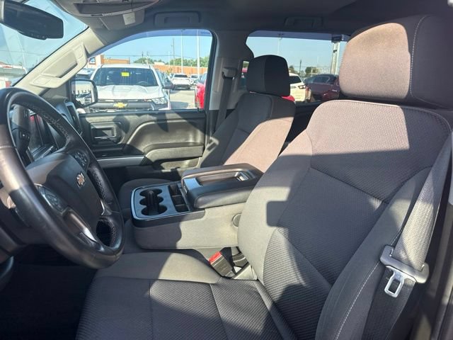 Used 2018 Chevrolet Silverado 1500 LT w/ All Star Edition AWD/4WD image 16