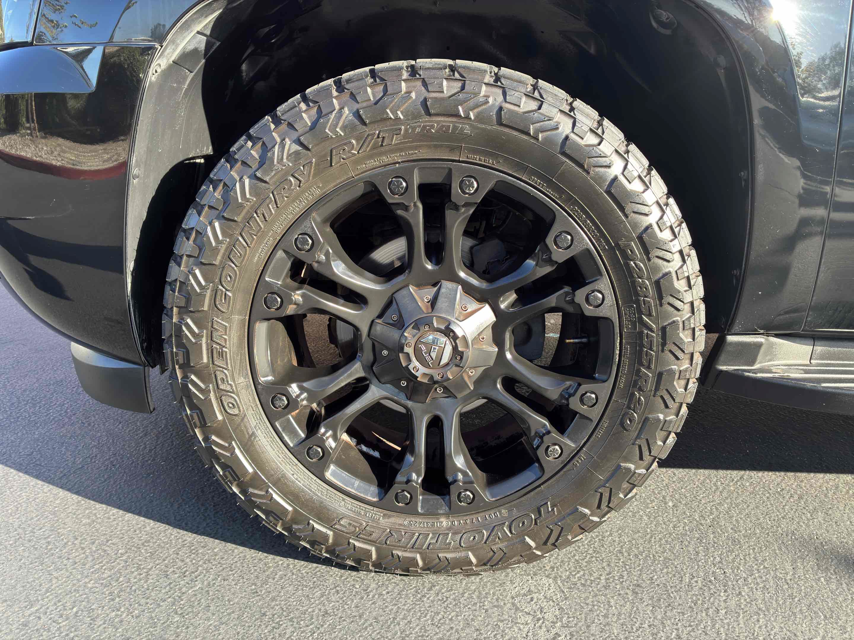 Used 2012 Chevrolet Tahoe LT AWD/4WD image 11