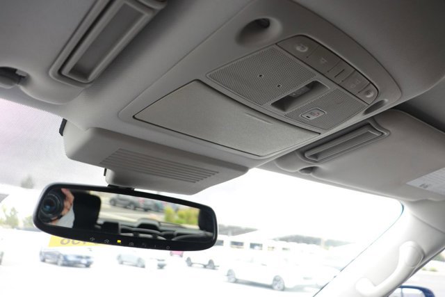 Used 2020 Nissan Armada SL w/ Premium Package RWD image 31