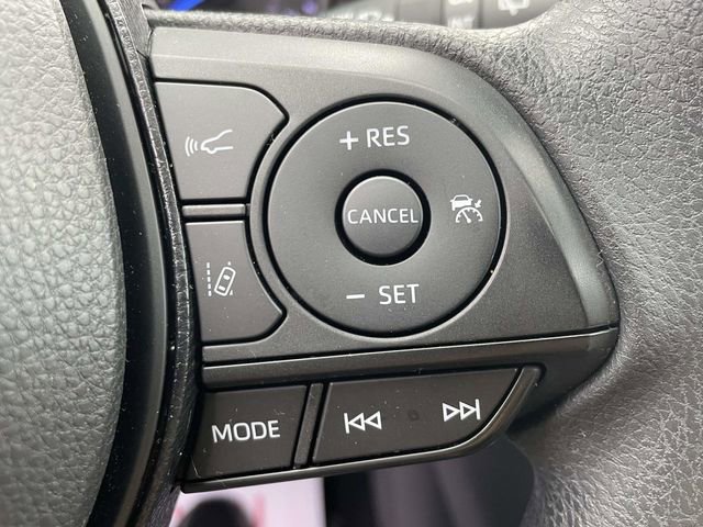 Used 2020 Toyota RAV4 XLE w/ Convenience Package image 25