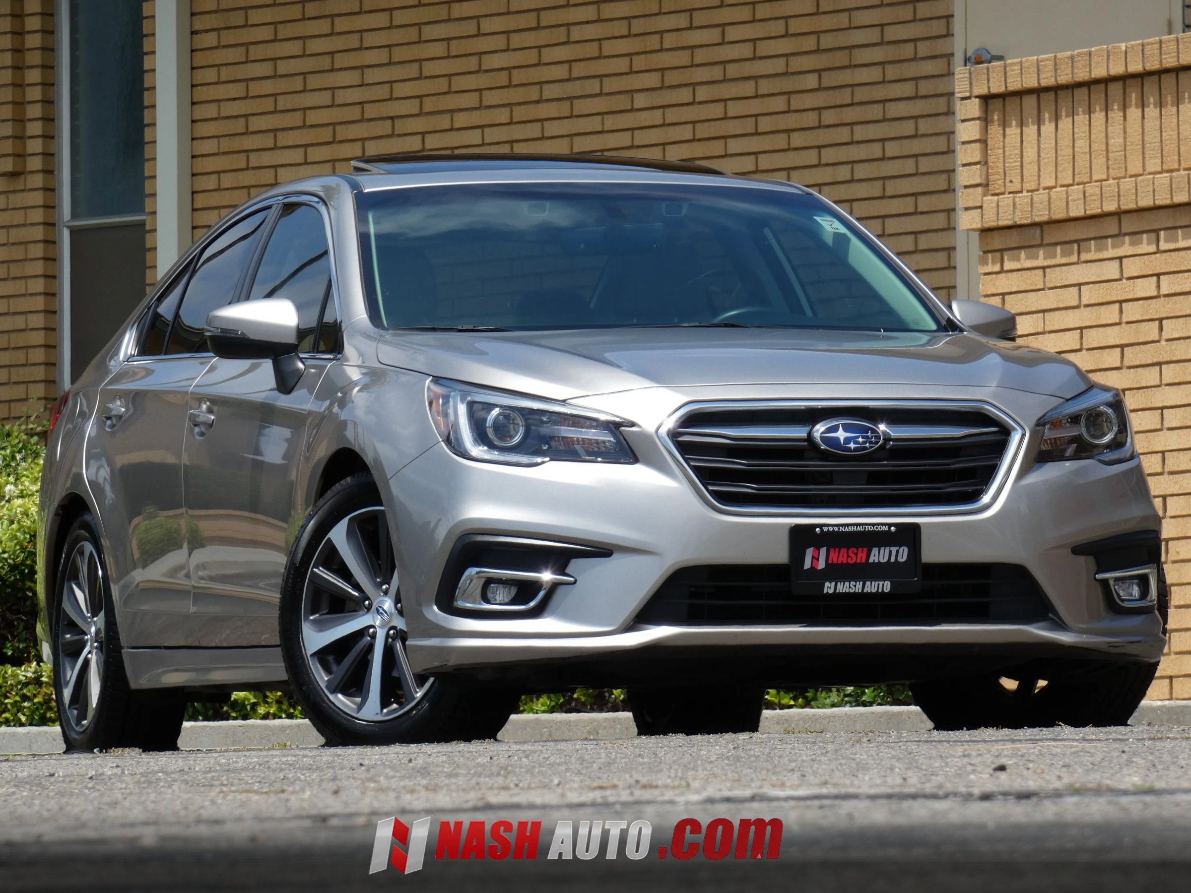 Used 2018 Subaru Legacy 2.5i Limited AWD/4WD image 1