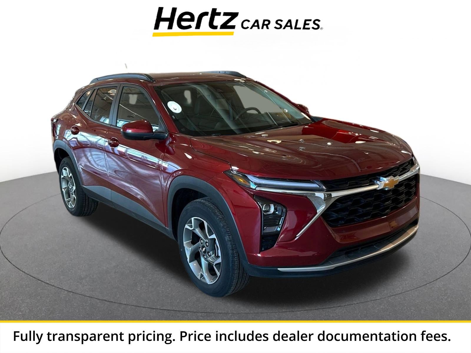 Used 2025 Chevrolet Trax LT FWD image 1