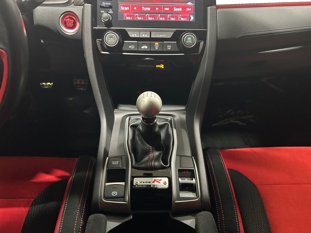 Used 2019 Honda Civic Type R image 12