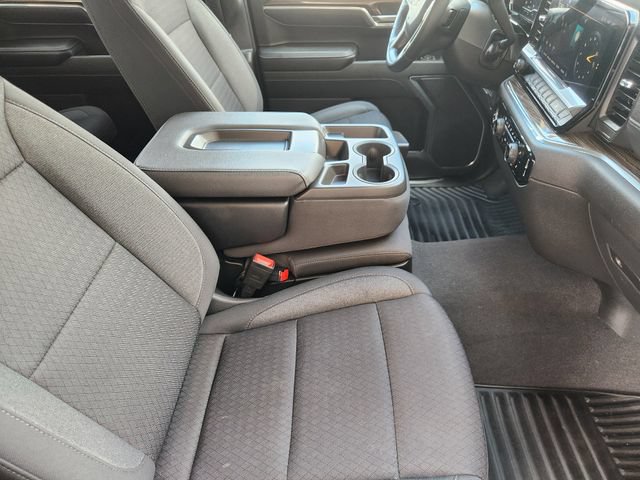 Used 2023 Chevrolet Silverado 1500 LT AWD/4WD image 13