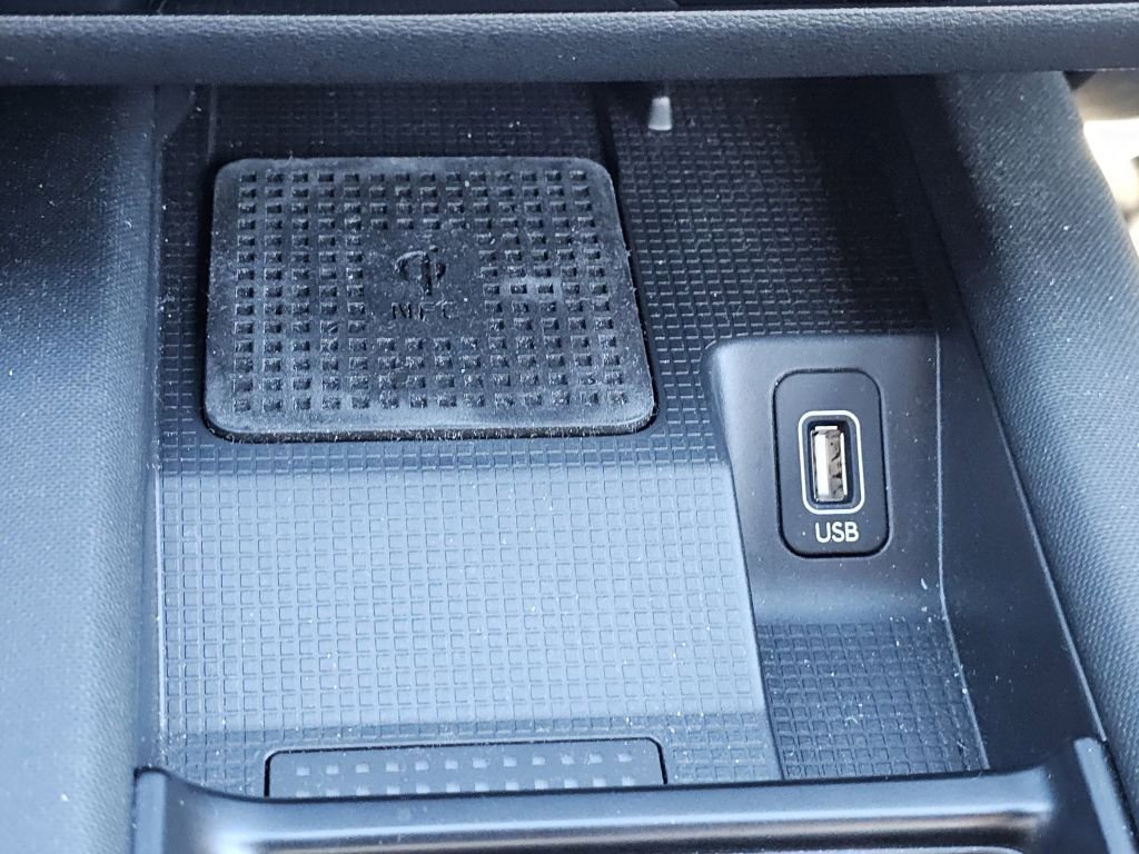 Used 2023 Hyundai Ioniq 6 Limited image 19