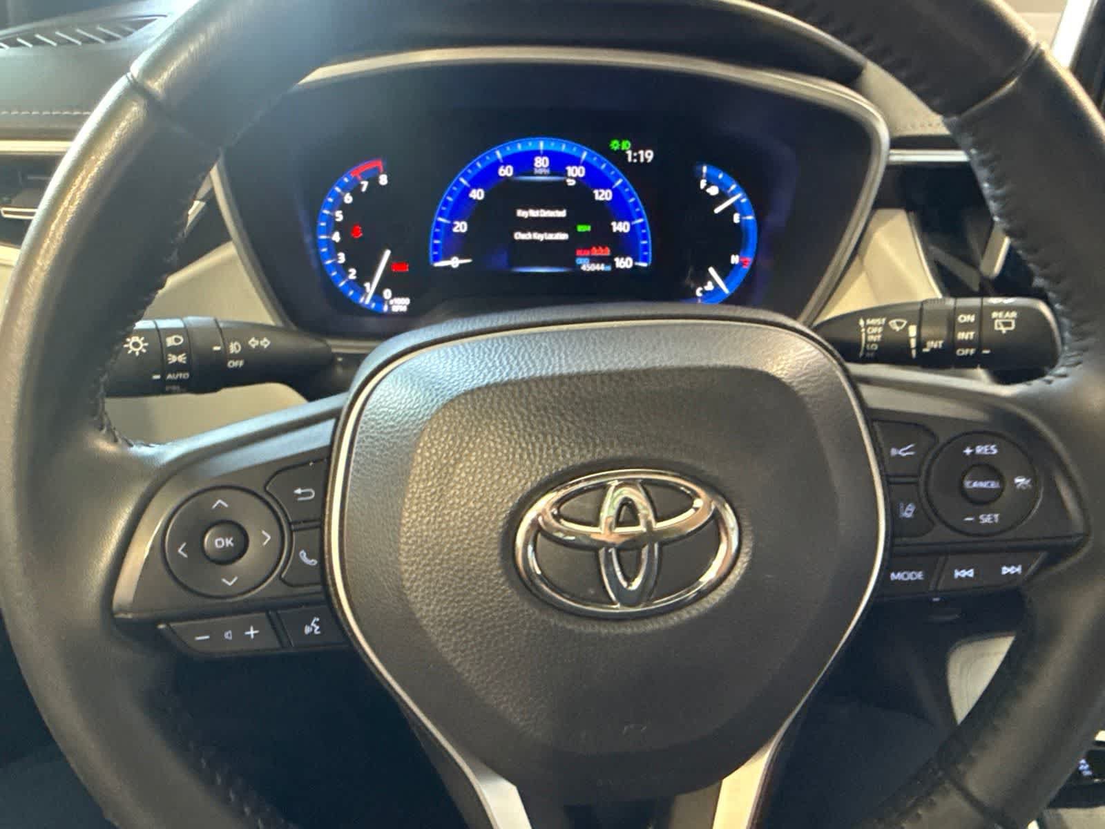 Used 2021 Toyota Corolla XSE FWD image 25