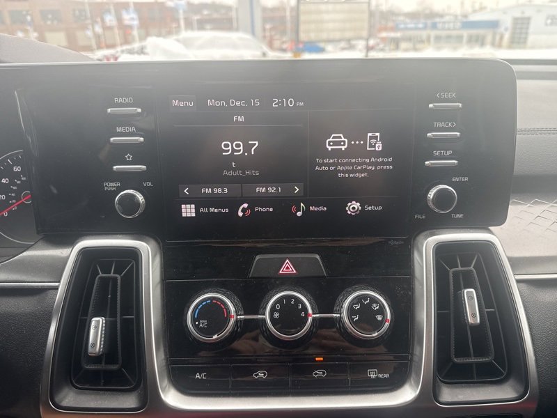 Used 2022 Kia Sorento LX image 14