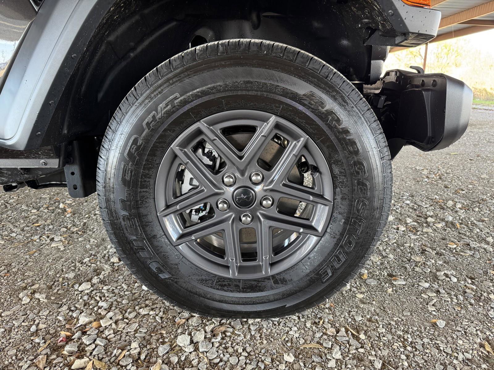 New 2026 Jeep Gladiator Sport image 41