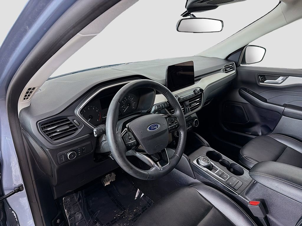 Used 2022 Ford Escape SEL image 16