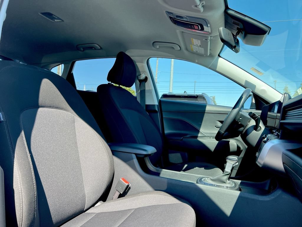 Used 2025 Hyundai Kona SEL FWD image 22