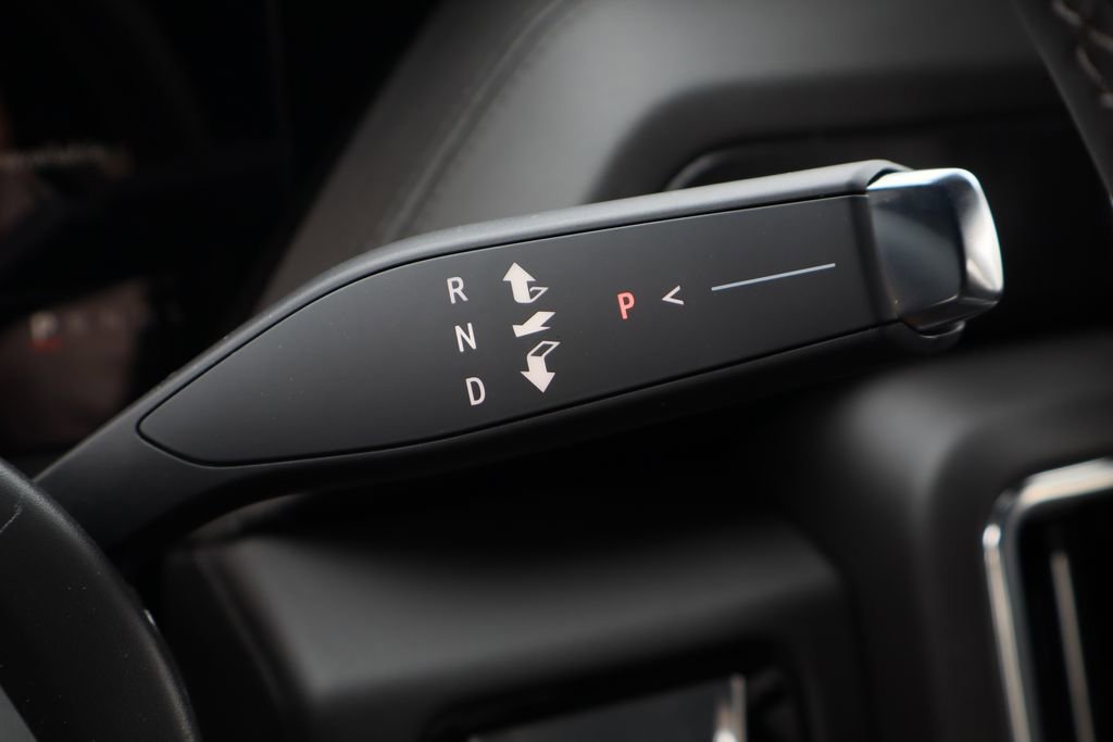 New 2026 GMC Yukon Denali w/ Sun & Power Step Package image 11