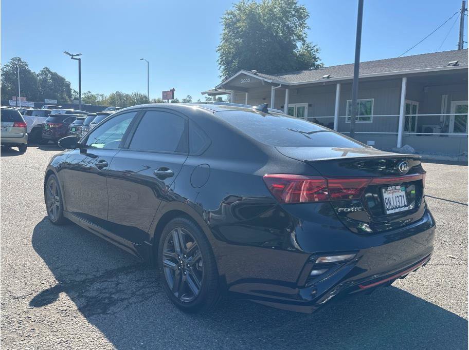 Used 2020 Kia Forte GT-Line w/ GT-Line Premium Package FWD image 5
