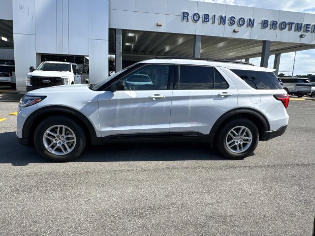 New 2026 Ford Explorer Active w/ Active Comfort Package RWD image 8