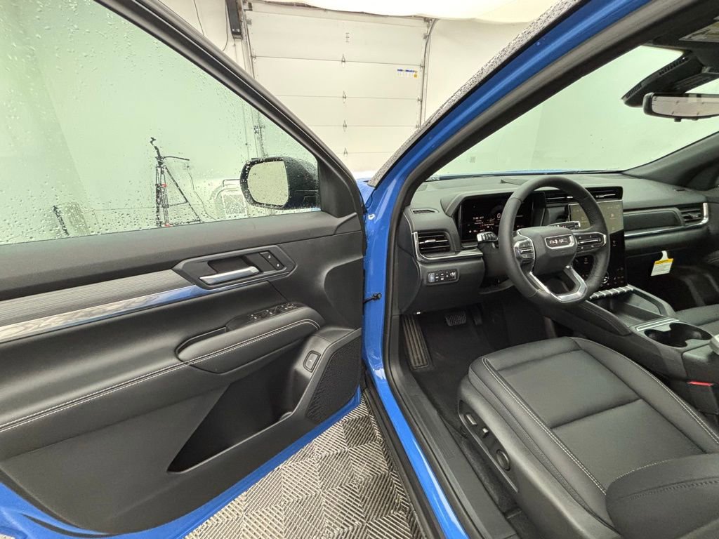 New 2026 GMC Terrain Elevation image 16