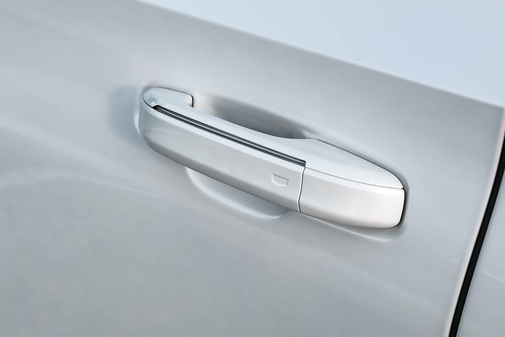 Used 2023 Cadillac Escalade Sport Platinum w/ LPO, ONYX Package image 54