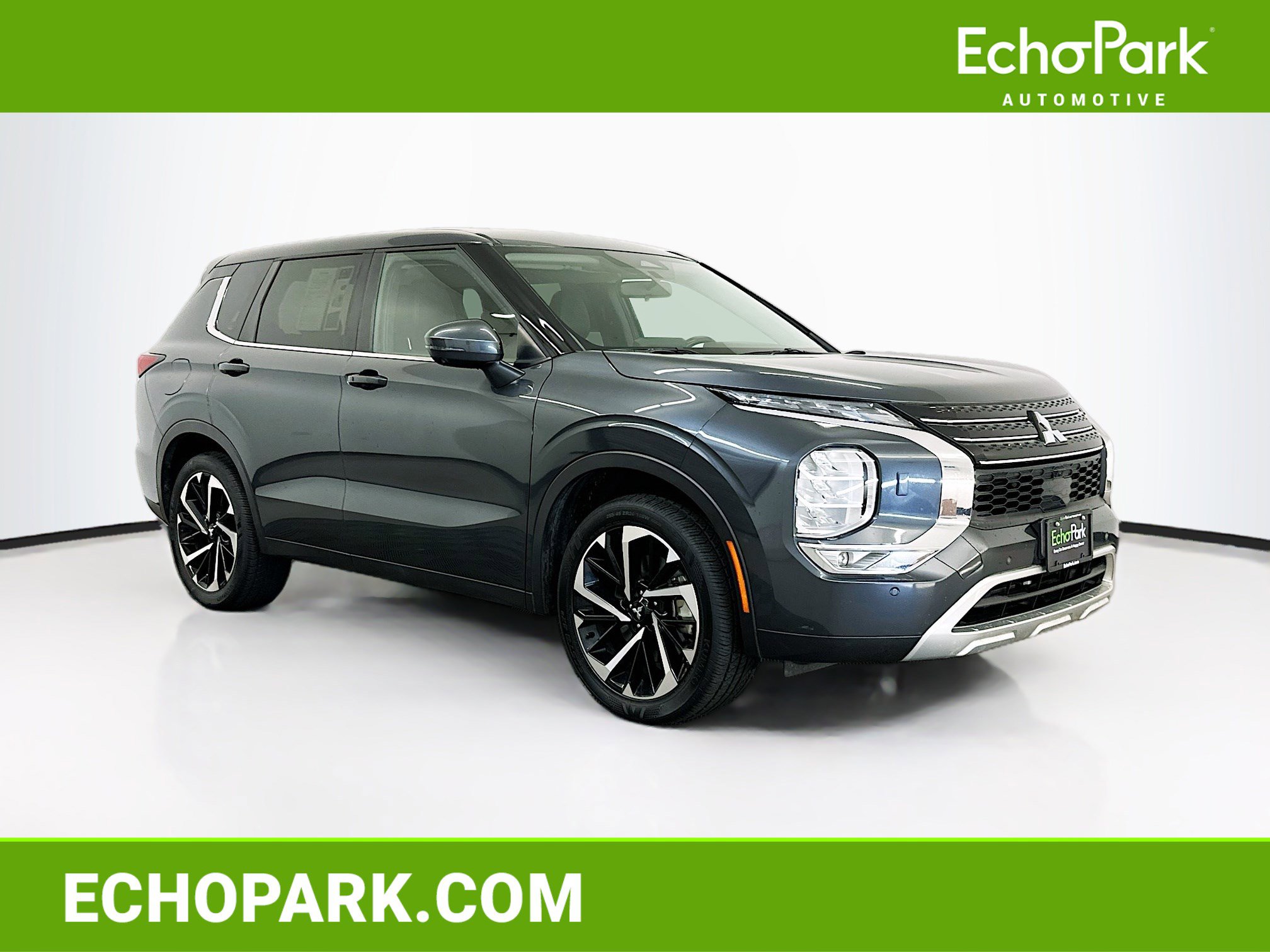 Used 2024 Mitsubishi Outlander SE