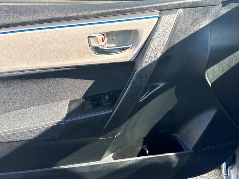 Used 2014 Toyota Corolla LE FWD image 24