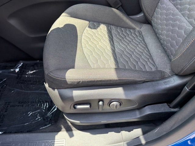 Used 2019 Chevrolet Equinox LT AWD/4WD image 25