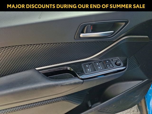 Used 2019 Toyota C-HR XLE FWD image 13