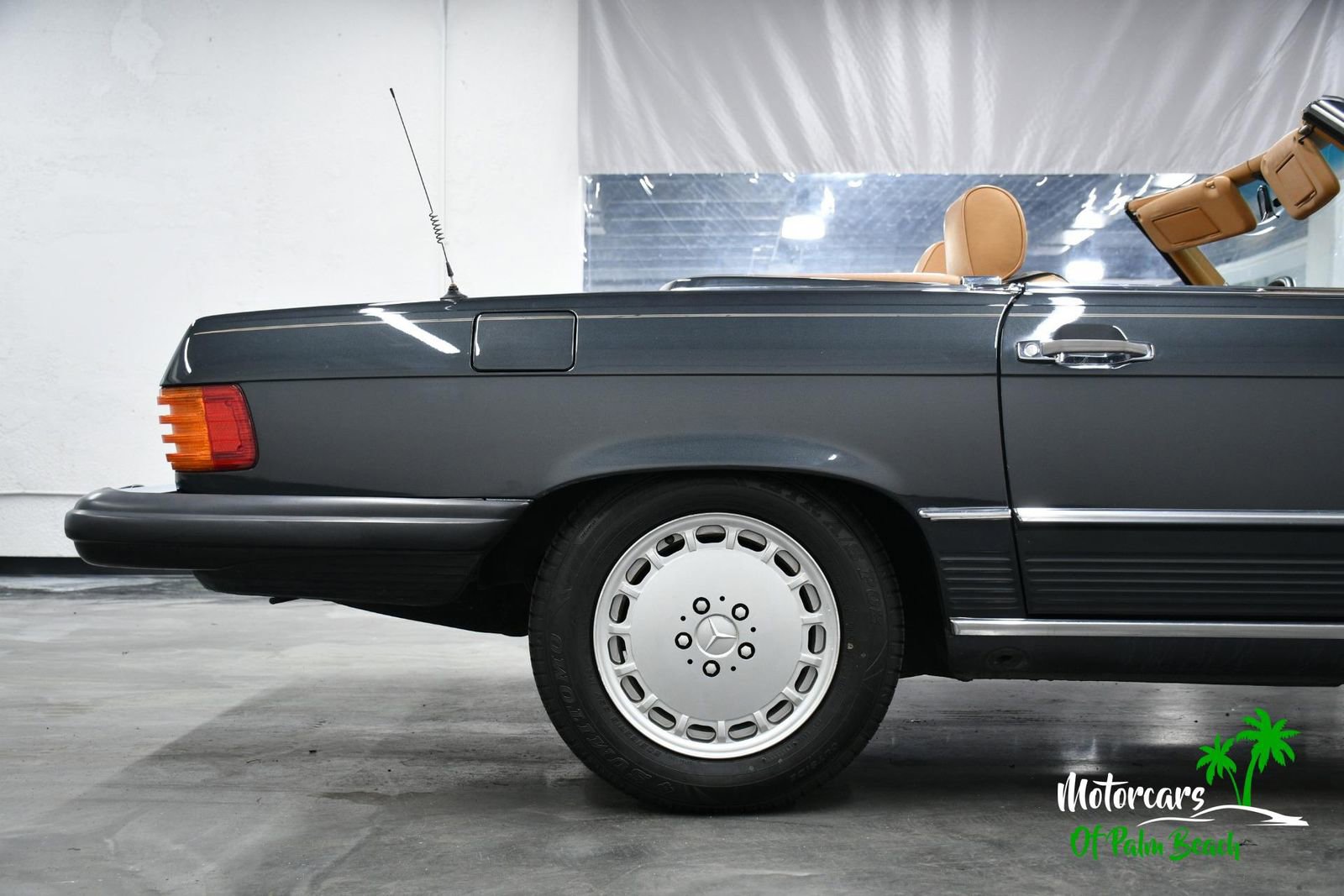 Used 1989 Mercedes-Benz 560 SL image 63