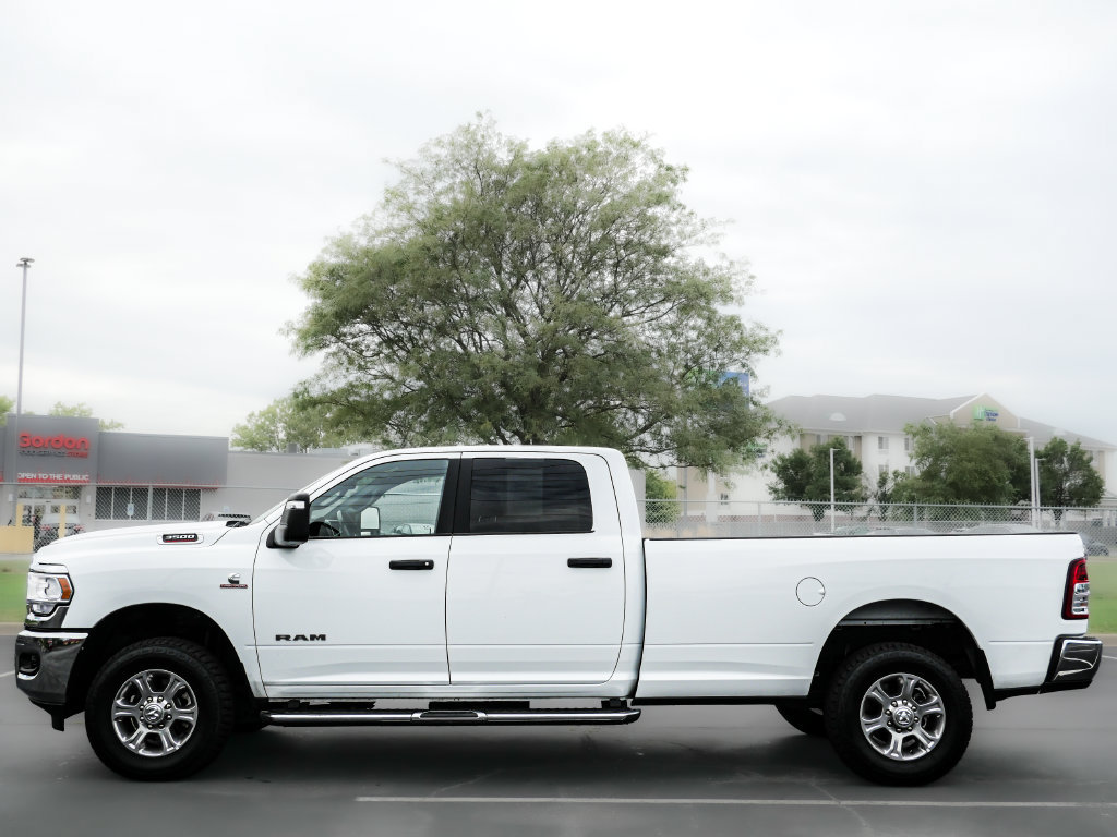 Used 2024 RAM 3500 Big Horn AWD/4WD image 5