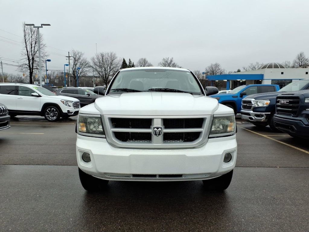 Used 2008 Dodge Dakota Big Horn image 2