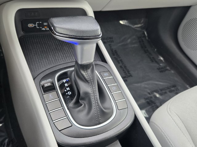 Used 2024 Hyundai Kona SEL AWD/4WD image 19