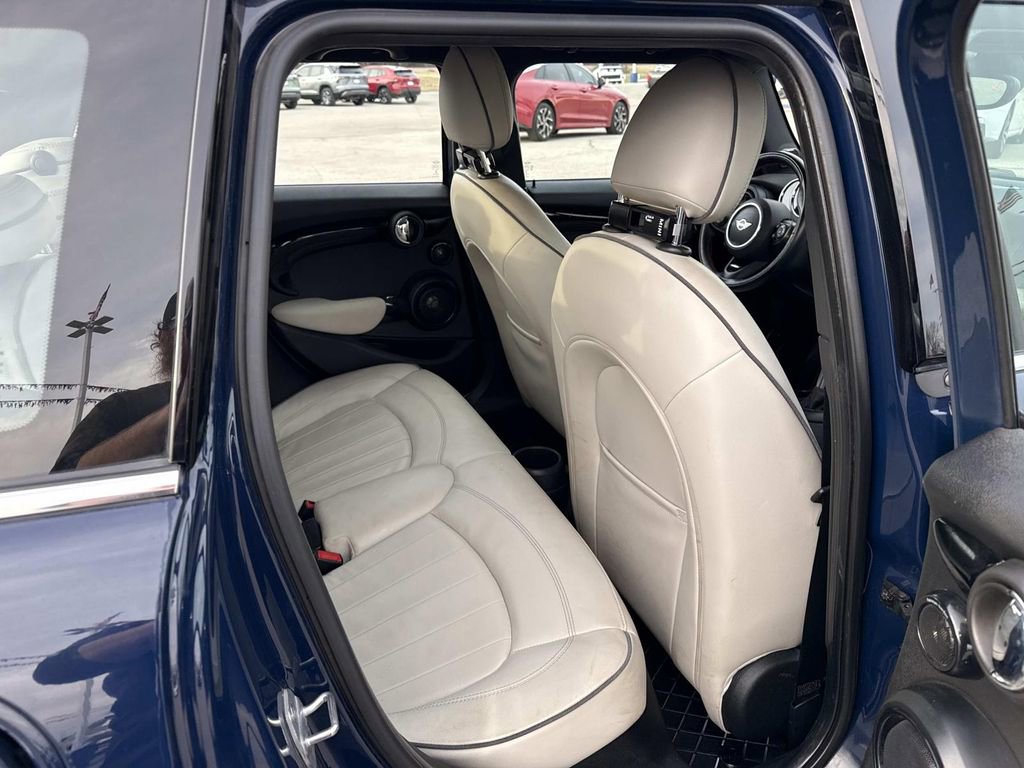 Used 2019 MINI Cooper S image 29