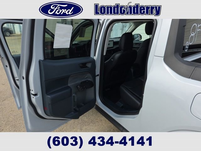 New 2026 Ford Maverick Lariat w/ Black Appearance Package image 47