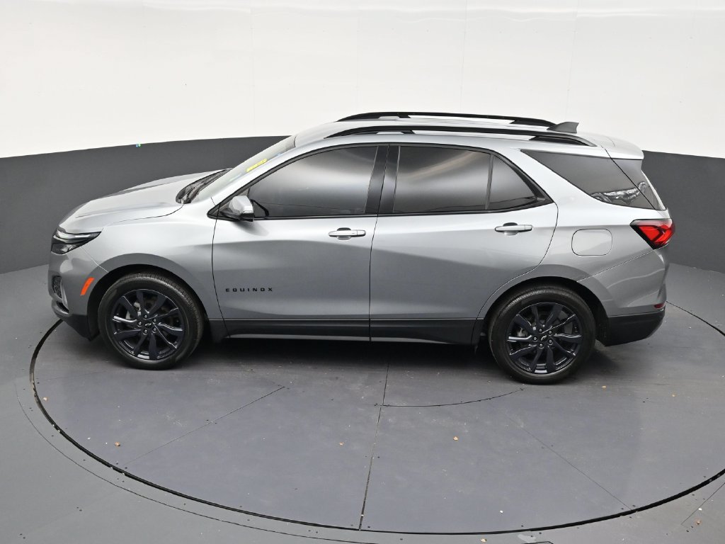 Used 2024 Chevrolet Equinox RS w/ RS Leather Package FWD image 13