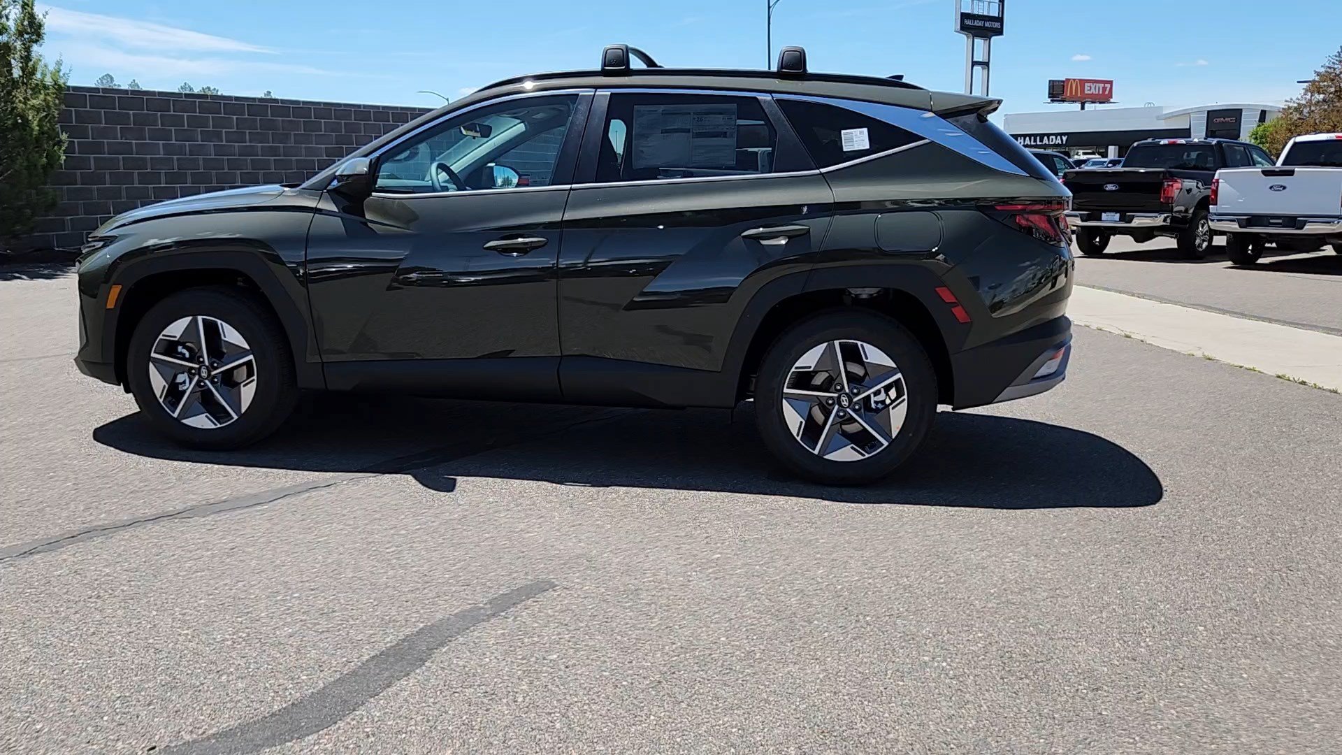New 2026 Hyundai Tucson SEL AWD/4WD image 2