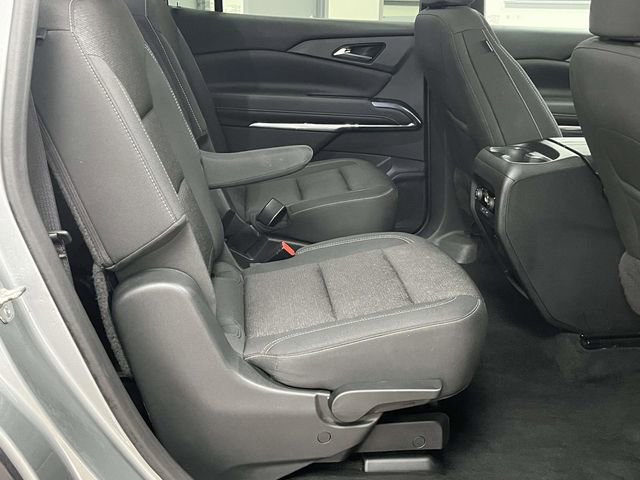 Used 2024 Chevrolet Traverse LT image 25