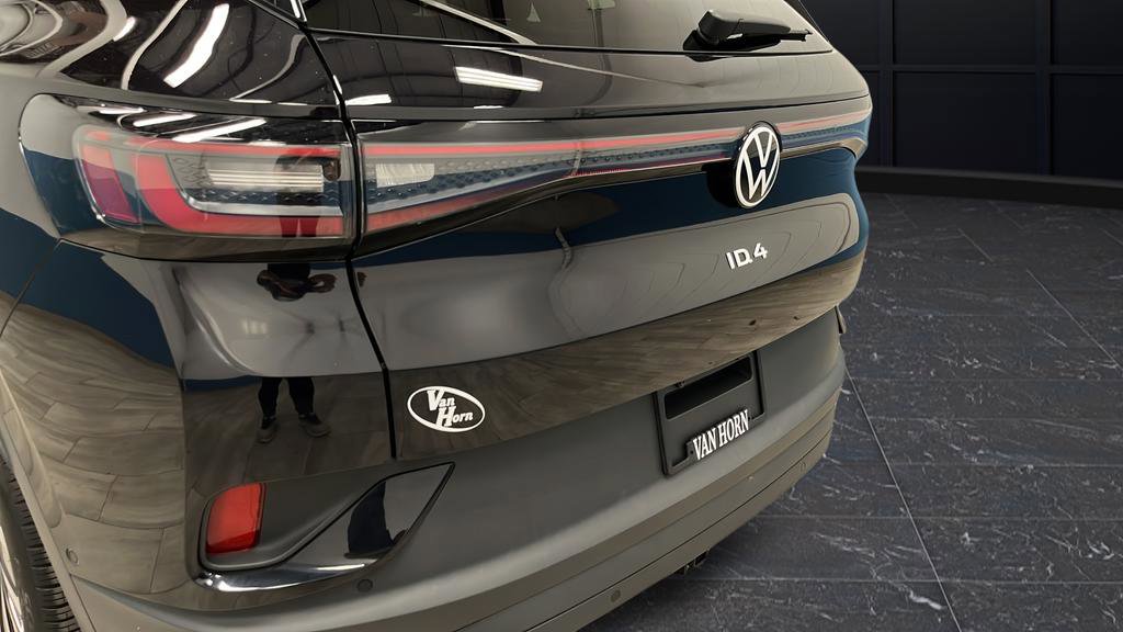 Used 2024 Volkswagen ID.4 Pro AWD/4WD image 34