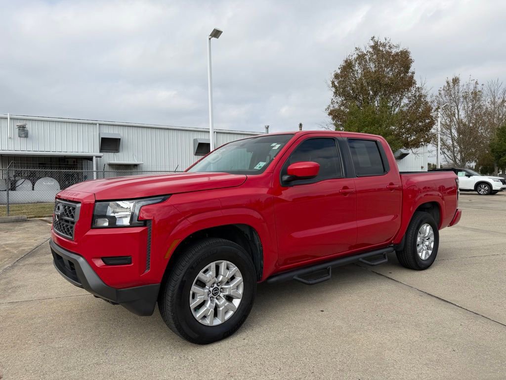 Used 2022 Nissan Frontier SV image 1