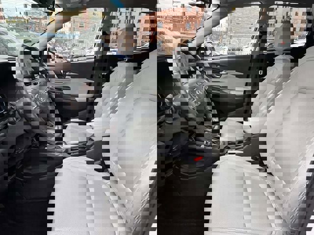 Used 2023 Hyundai Kona Limited w/ Cargo Package AWD/4WD image 18