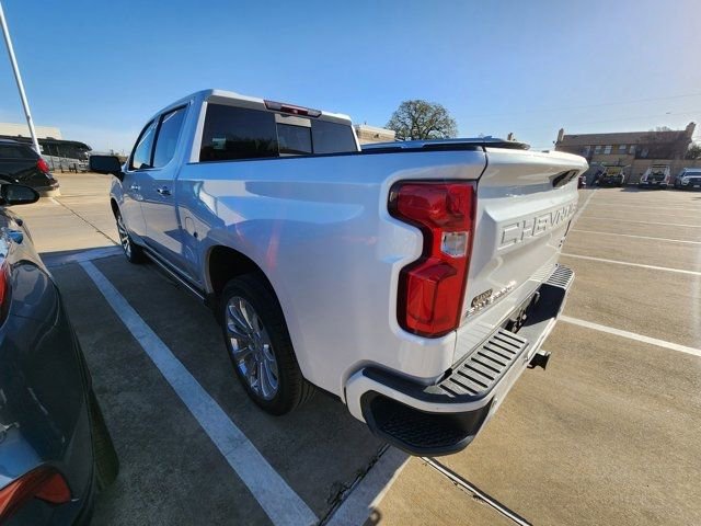 Used 2019 Chevrolet Silverado 1500 High Country w/ Technology Package image 6