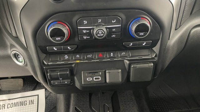 Used 2020 Chevrolet Silverado 1500 LT w/ All-Star Edition image 42