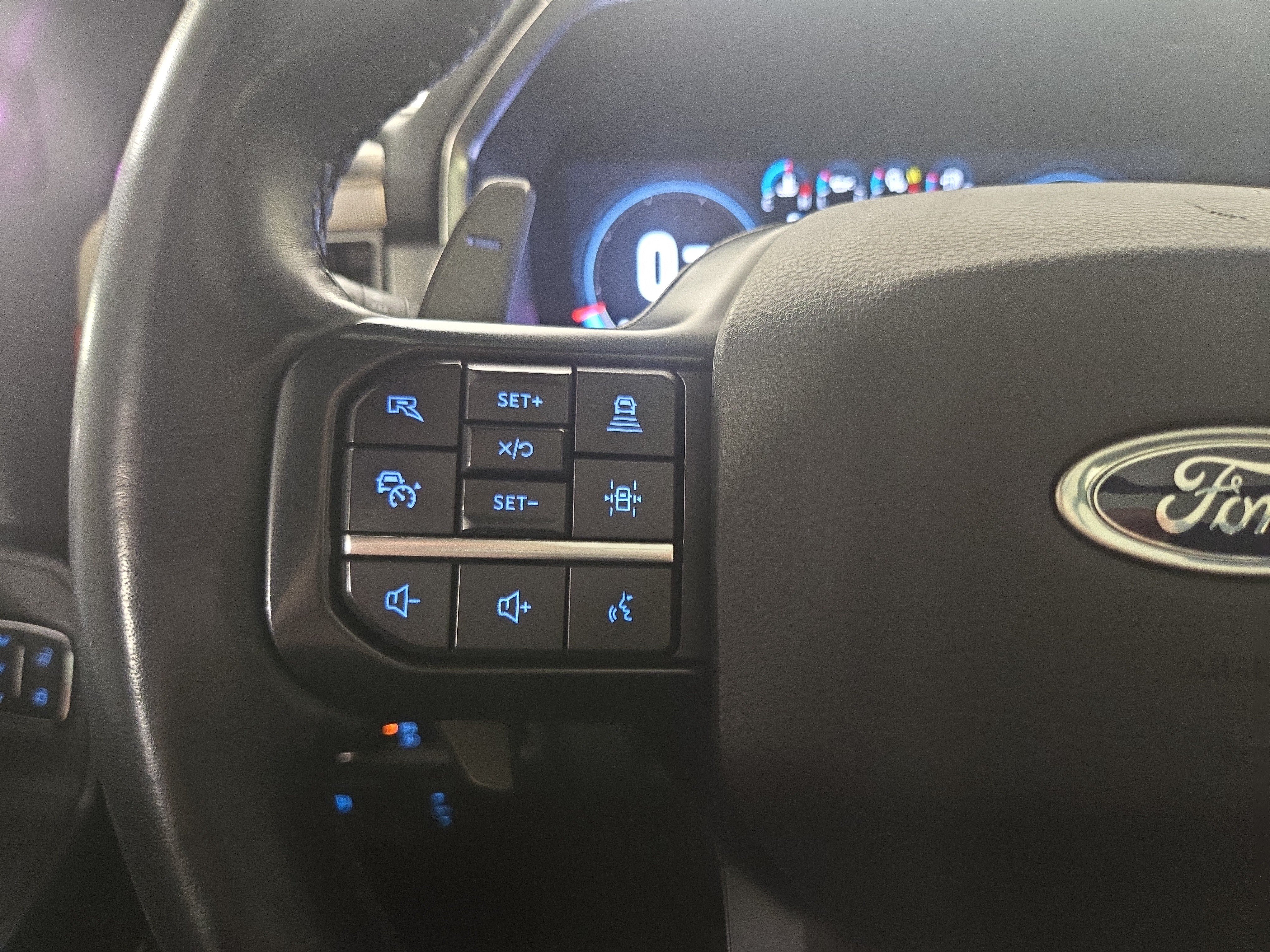 Used 2023 Ford F150 Raptor AWD/4WD image 16