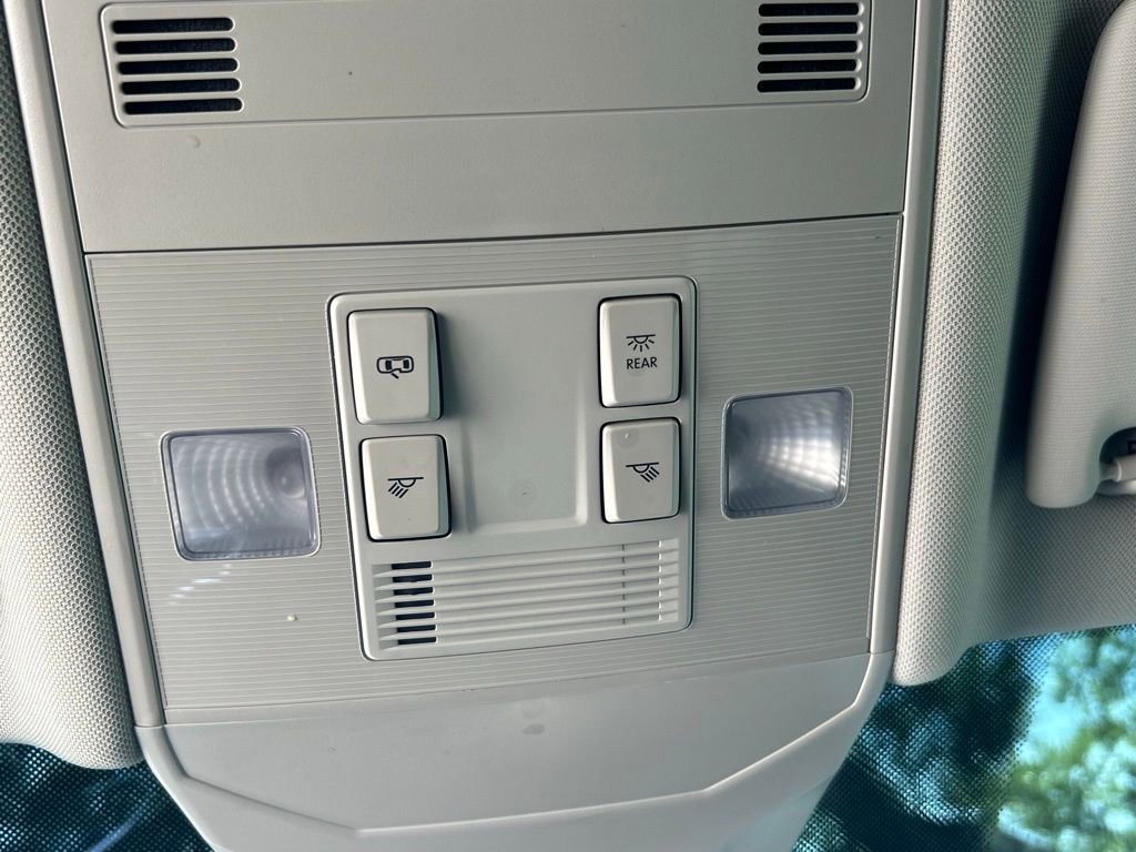 Used 2025 Volkswagen Jetta S image 29