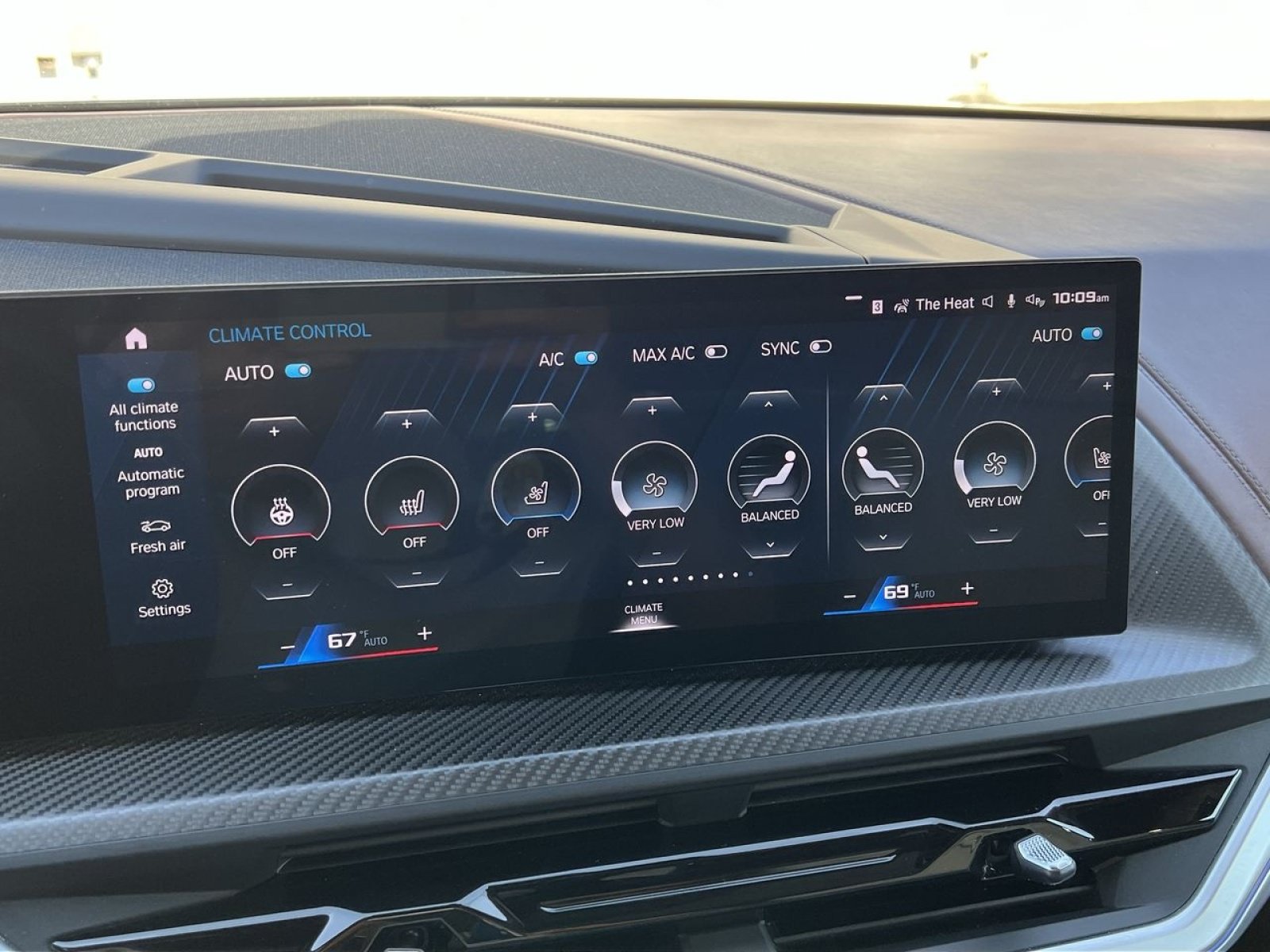 Used 2023 BMW XM w/ M Driver's Package AWD/4WD image 18