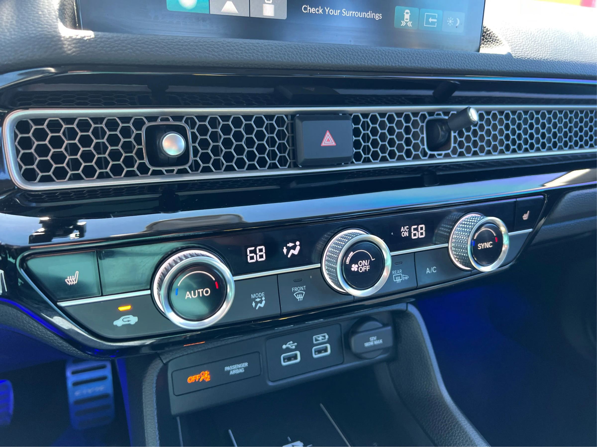 Used 2024 Honda Civic Touring image 28
