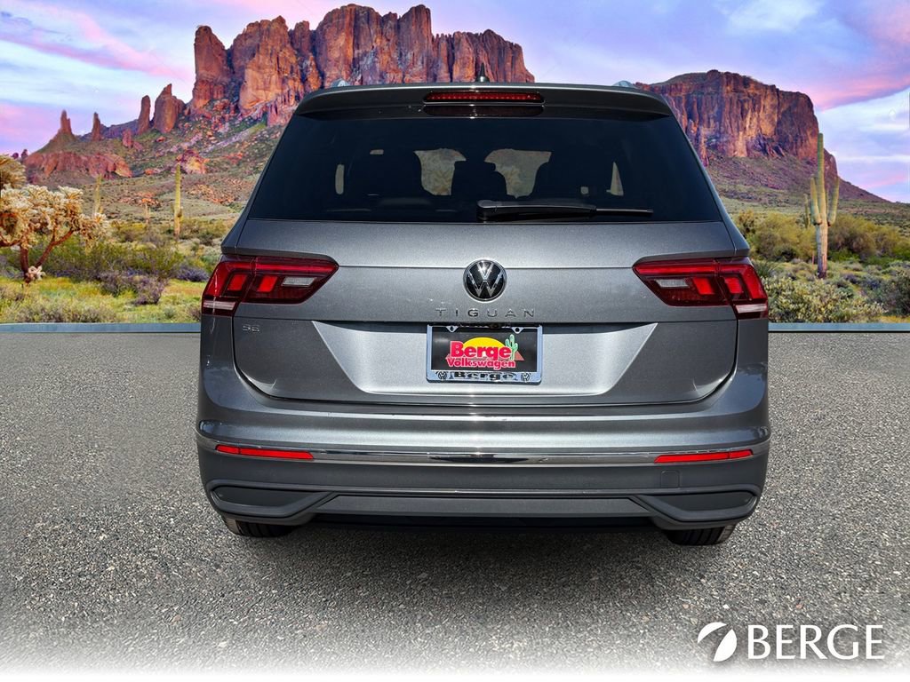 Used 2024 Volkswagen Tiguan Wolfsburg Edition image 7